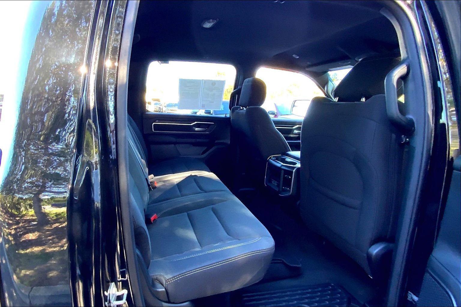 Used 2023 RAM 1500 Big Horn AWD/4WD image 16