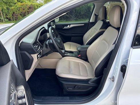 Used 2021 Ford Escape SEL FWD image 24