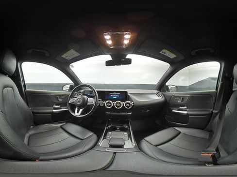 Used 2021 Mercedes-Benz GLA 250 image 24