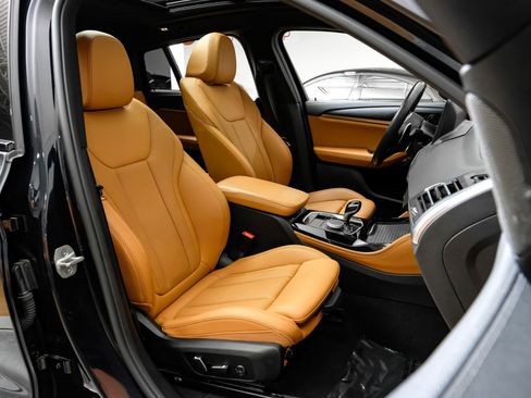 Used 2024 BMW X4 M40i image 37