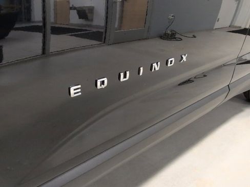 New 2026 Chevrolet Equinox LT w/ Convenience Package II image 10