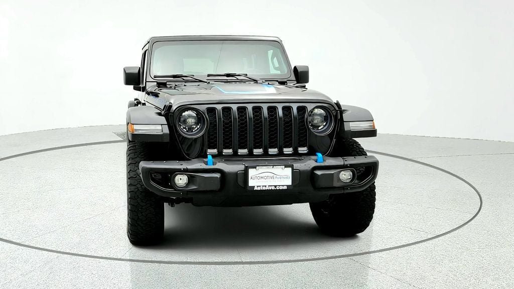 Used 2023 Jeep Wrangler Unlimited Rubicon 4xe w/ Steel Bumper Group AWD/4WD image 2