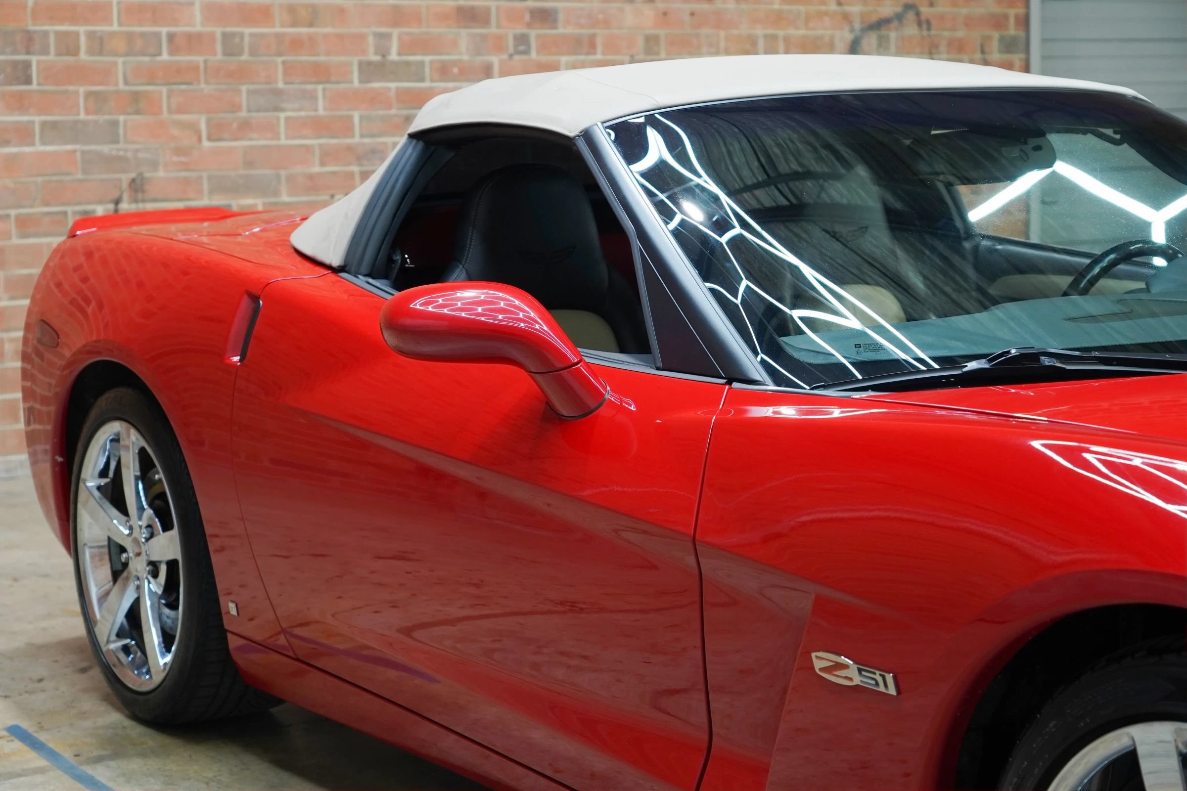 Used 2008 Chevrolet Corvette Convertible w/ Preferred Equipment Group RWD image 21