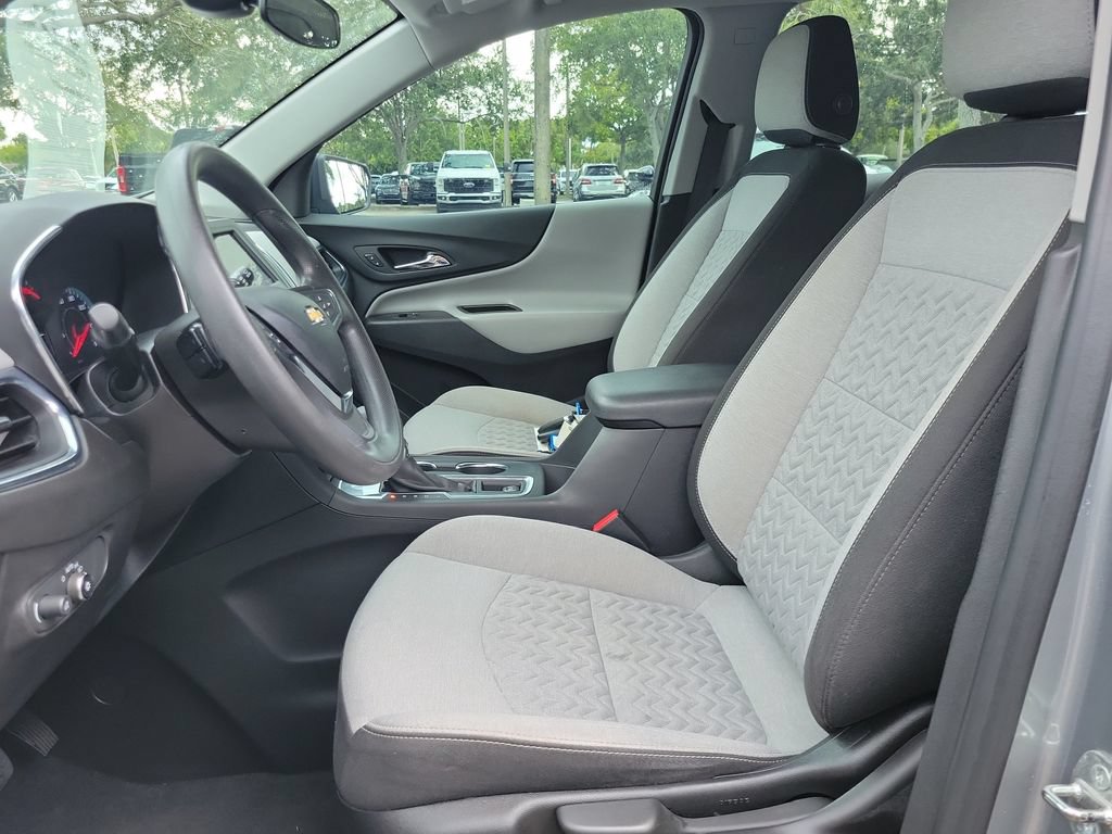Used 2023 Chevrolet Equinox LS FWD image 11