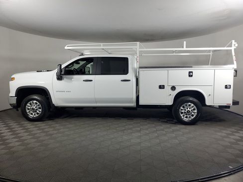 New 2026 Chevrolet Silverado 2500 W/T w/ WT Convenience Package RWD image 9