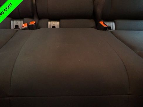 Used 2023 Nissan Rogue S image 58