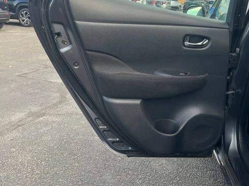 Used 2013 Nissan Leaf S w/ Charger Pkg FWD image 7