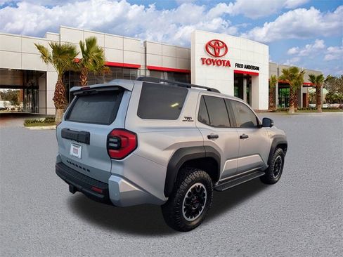 Certified 2025 Toyota 4Runner TRD Off-Road Premium image 5