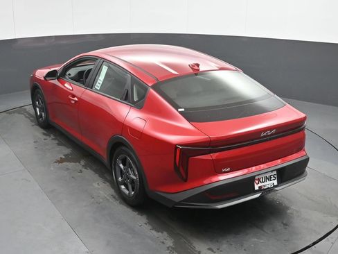Used 2025 Kia K4 FWD image 40