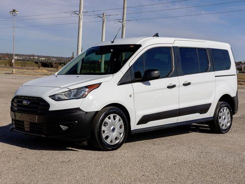 Used 2022 Ford Transit Connect XL image 3