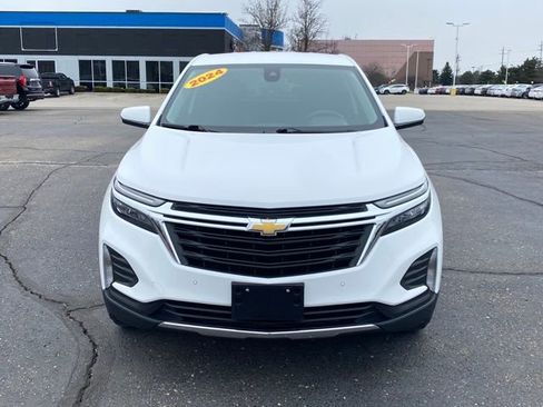 Certified 2024 Chevrolet Equinox LT image 2