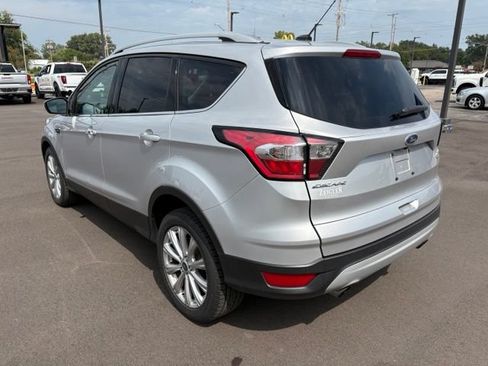 Used 2017 Ford Escape Titanium FWD image 6