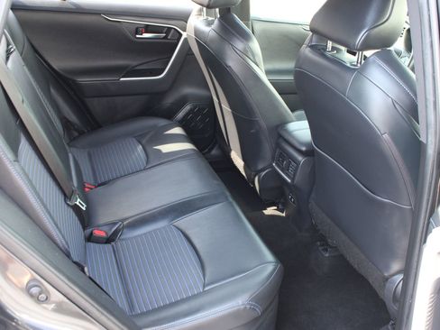 Used 2020 Toyota RAV4 XSE AWD/4WD image 25