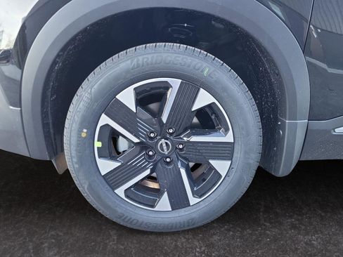 New 2026 Nissan Kicks SV w/ SV Premium Package image 26