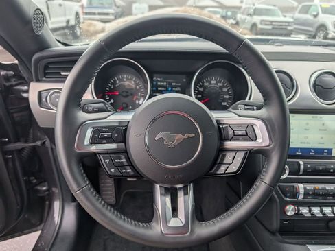 Used 2022 Ford Mustang GT Premium image 32