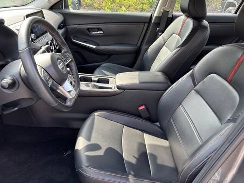 Certified 2023 Nissan Sentra SR w/ SR Premium Package FWD image 9