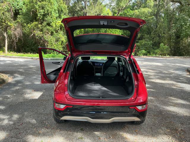 Used 2023 Kia Niro Wind FWD image 30