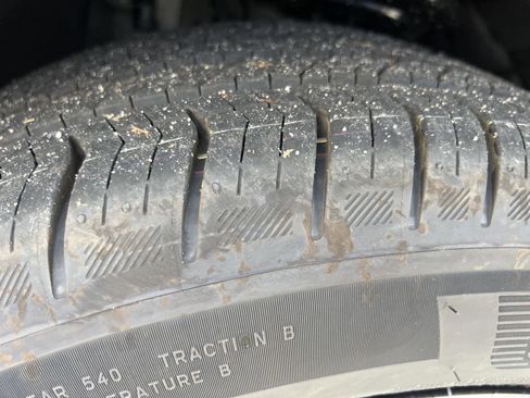 New 2026 Chevrolet Equinox EV LT image 32