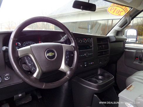 Used 2019 Chevrolet Express 2500 w/ Driver Convenience Package RWD image 10