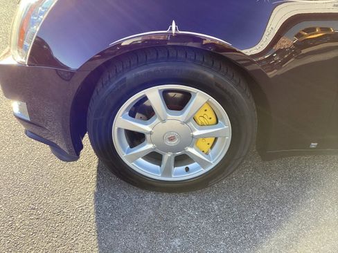 Used 2009 Cadillac CTS 3.6 w/ Wood Trim Package image 9