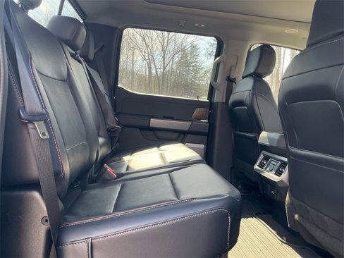 Used 2024 Ford F350 Lariat w/ Lariat Ultimate Package image 13