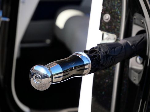 Used 2023 Rolls-Royce Ghost image 6