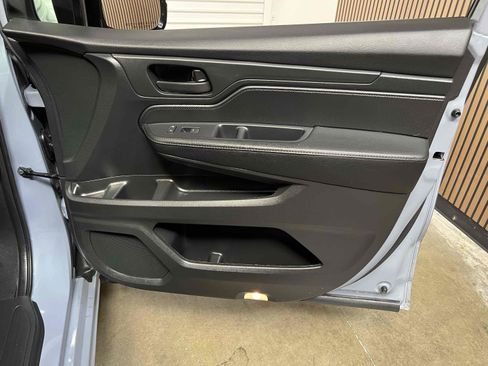 Used 2023 Honda Odyssey Sport image 54