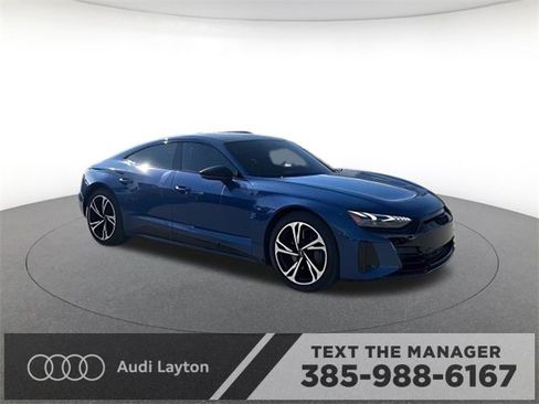 Used 2022 Audi e-tron GT Prestige image 1