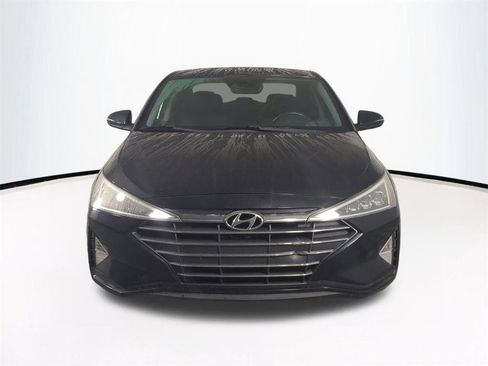 Used 2019 Hyundai Elantra Limited w/ Cargo Package image 3
