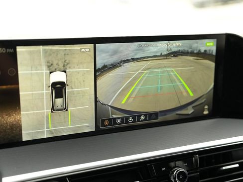 New 2025 INFINITI QX80 Sensory image 21