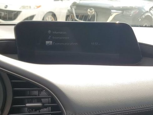 Used 2023 MAZDA MAZDA3 s FWD image 26
