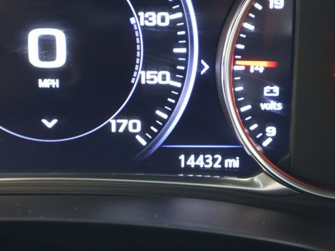 Used 2023 Chevrolet Traverse Premier w/ LPO, Floor Liner Package image 26