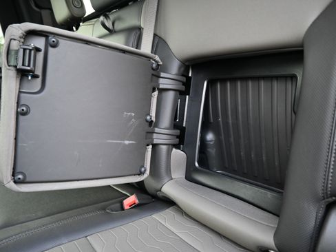 Used 2024 Chevrolet Silverado 2500 ZR2 w/ ZR2 Bison Edition image 32