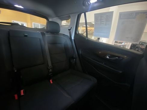 Used 2019 GMC Terrain SLE FWD image 7
