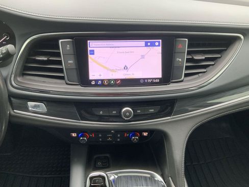 Used 2021 Buick Enclave Essence w/ Sound and Sites Package AWD/4WD image 30