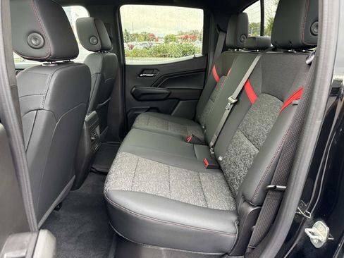 Used 2023 Chevrolet Colorado Z71 w/ Z71 Convenience Package 2 image 22