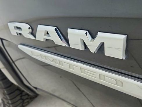 Used 2020 RAM 1500 Limited w/ Off Road Group image 16