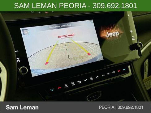 New 2026 Jeep Grand Cherokee Altitude image 14