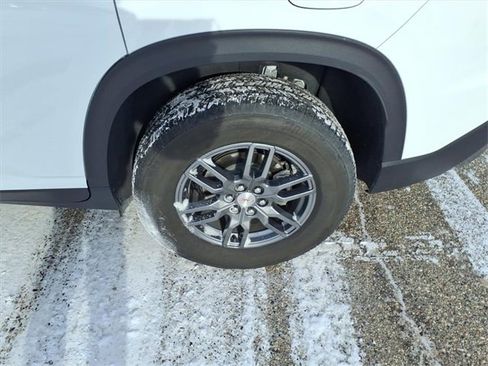 Used 2025 GMC Acadia Elevation image 21