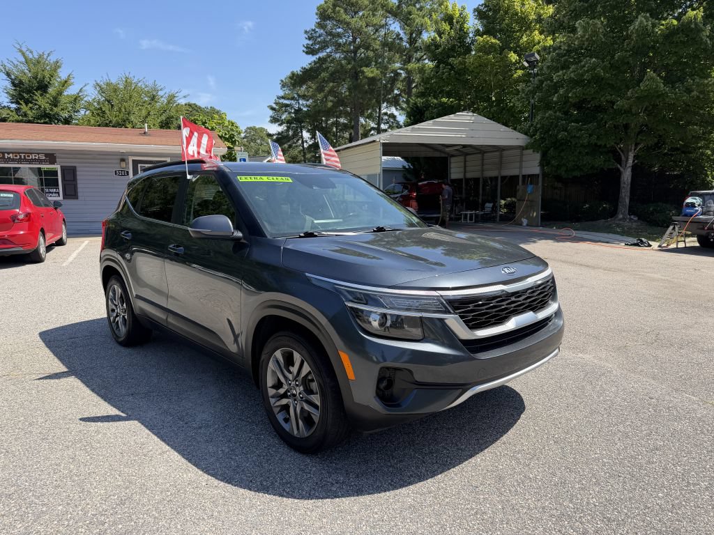 Used 2021 Kia Seltos S AWD/4WD image 4