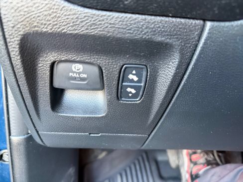 Used 2022 RAM 1500 Big Horn AWD/4WD image 27