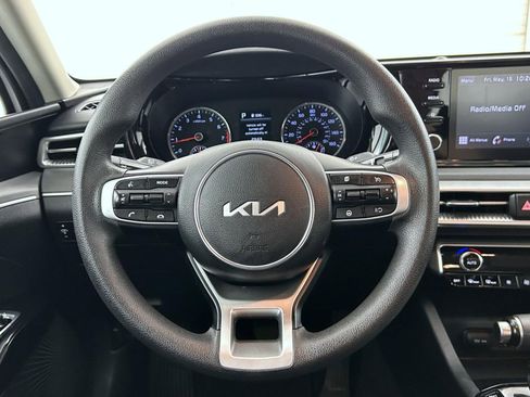 Used 2023 Kia K5 LXS FWD image 11