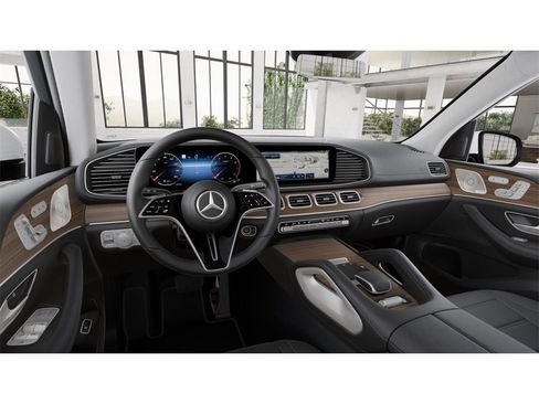 New 2026 Mercedes-Benz GLS 450 4MATIC image 3