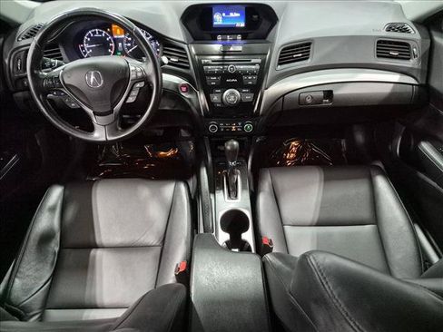 Used 2018 Acura ILX w/ AcuraWatch Plus Package FWD image 18