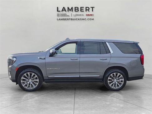 Used 2021 GMC Yukon Denali w/ Denali Ultimate Package image 2