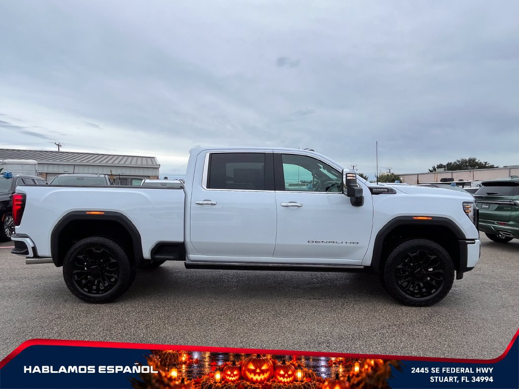 New 2026 GMC Sierra 2500 Denali Ultimate AWD/4WD image 8