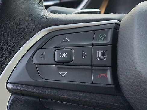 Used 2021 Jeep Grand Cherokee L Laredo w/ Luxury Tech Group I image 20