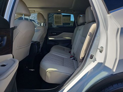 Used 2020 Nissan Murano Platinum FWD image 19