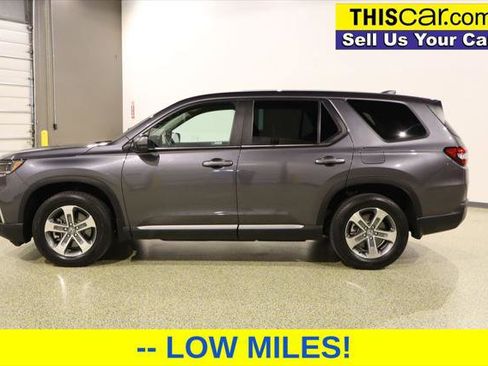 Used 2023 Honda Pilot EX-L image 4