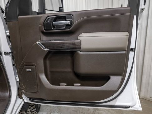 Used 2023 Chevrolet Silverado 3500 LTZ w/ LTZ Plus Package AWD/4WD image 43